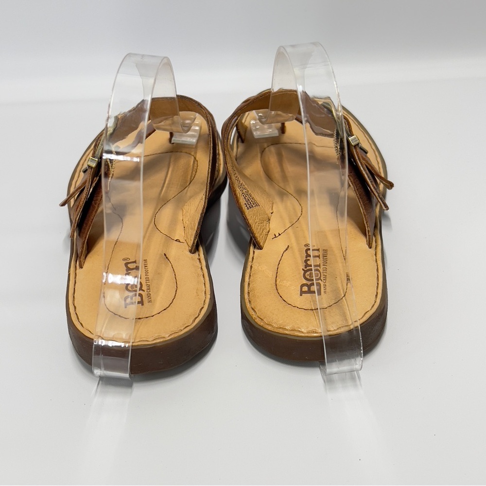 BORN size 8 Women’s Slip On Cross Toe Leather Strappy Summer Sandal - Picture 6 of 8
